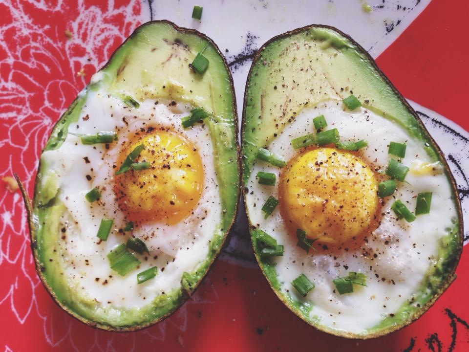 Recipe: Baked eggs in avocado – katrina razon